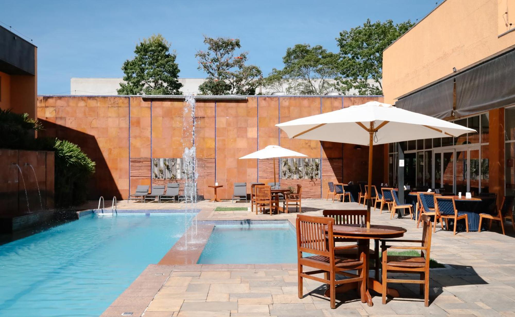 Carlton Plaza Baoba Hotel Taubate Exterior photo