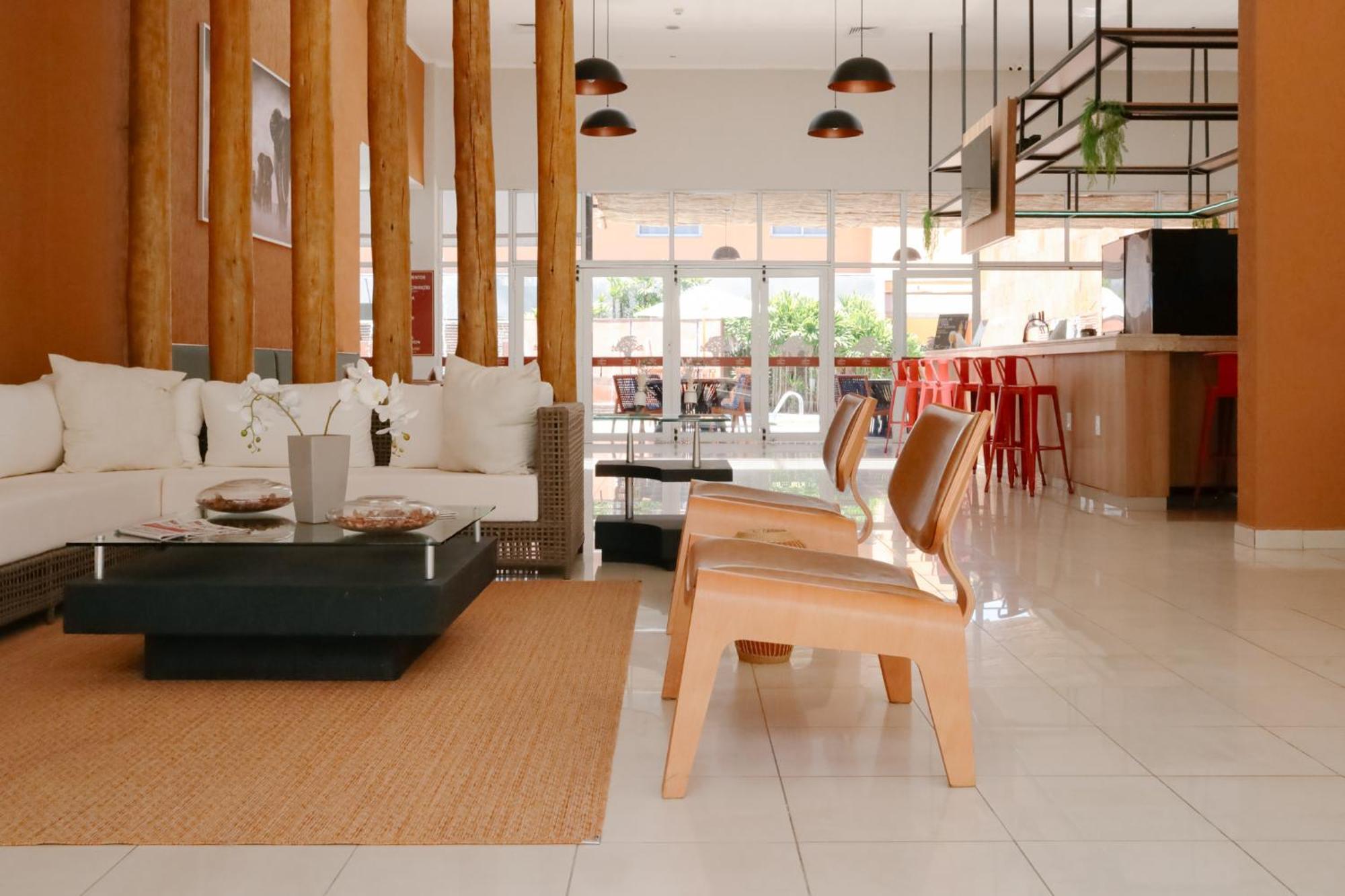 Carlton Plaza Baoba Hotel Taubate Exterior photo