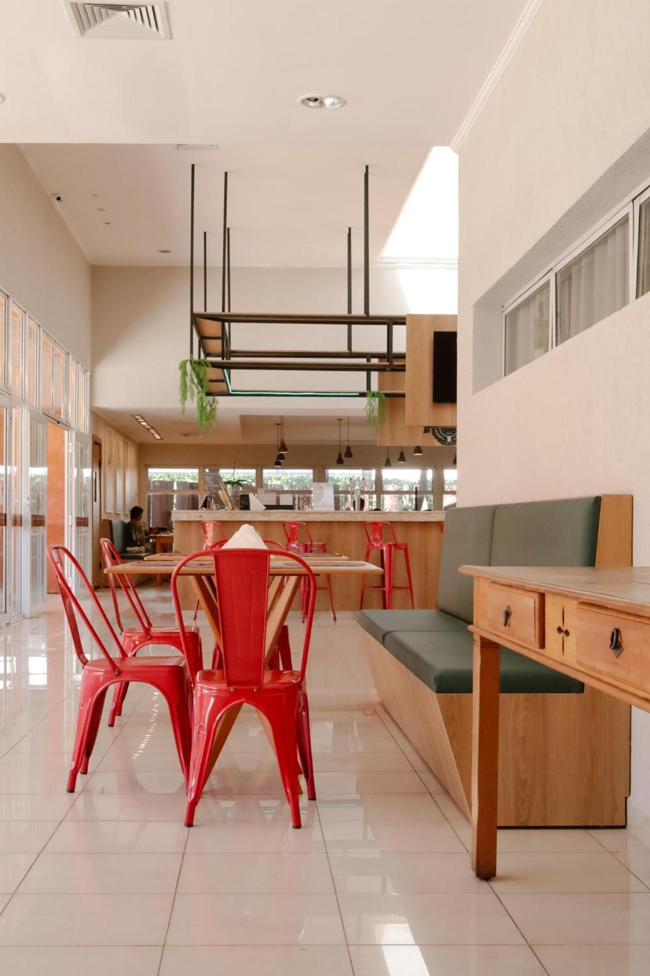 Carlton Plaza Baoba Hotel Taubate Exterior photo